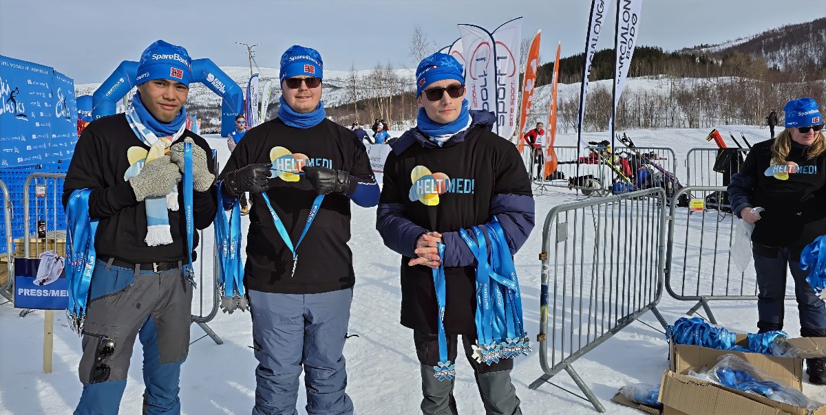 3 medaljer topaz